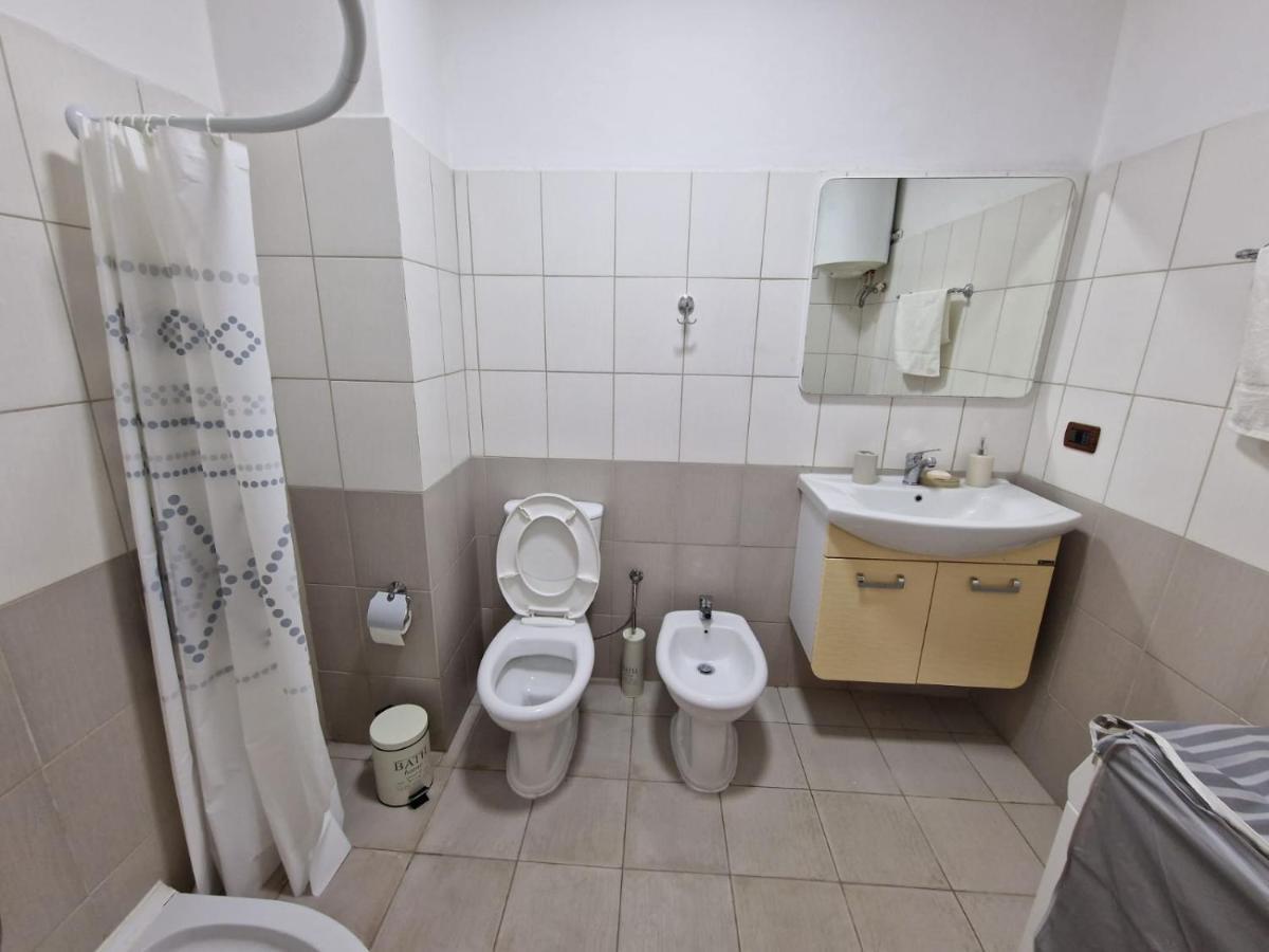 Donel Apartment