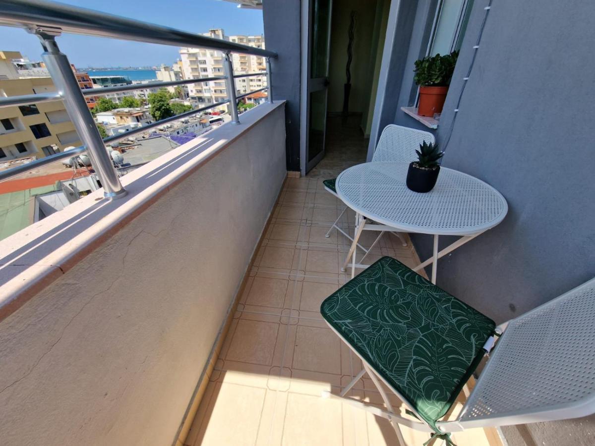 Donel Apartment *